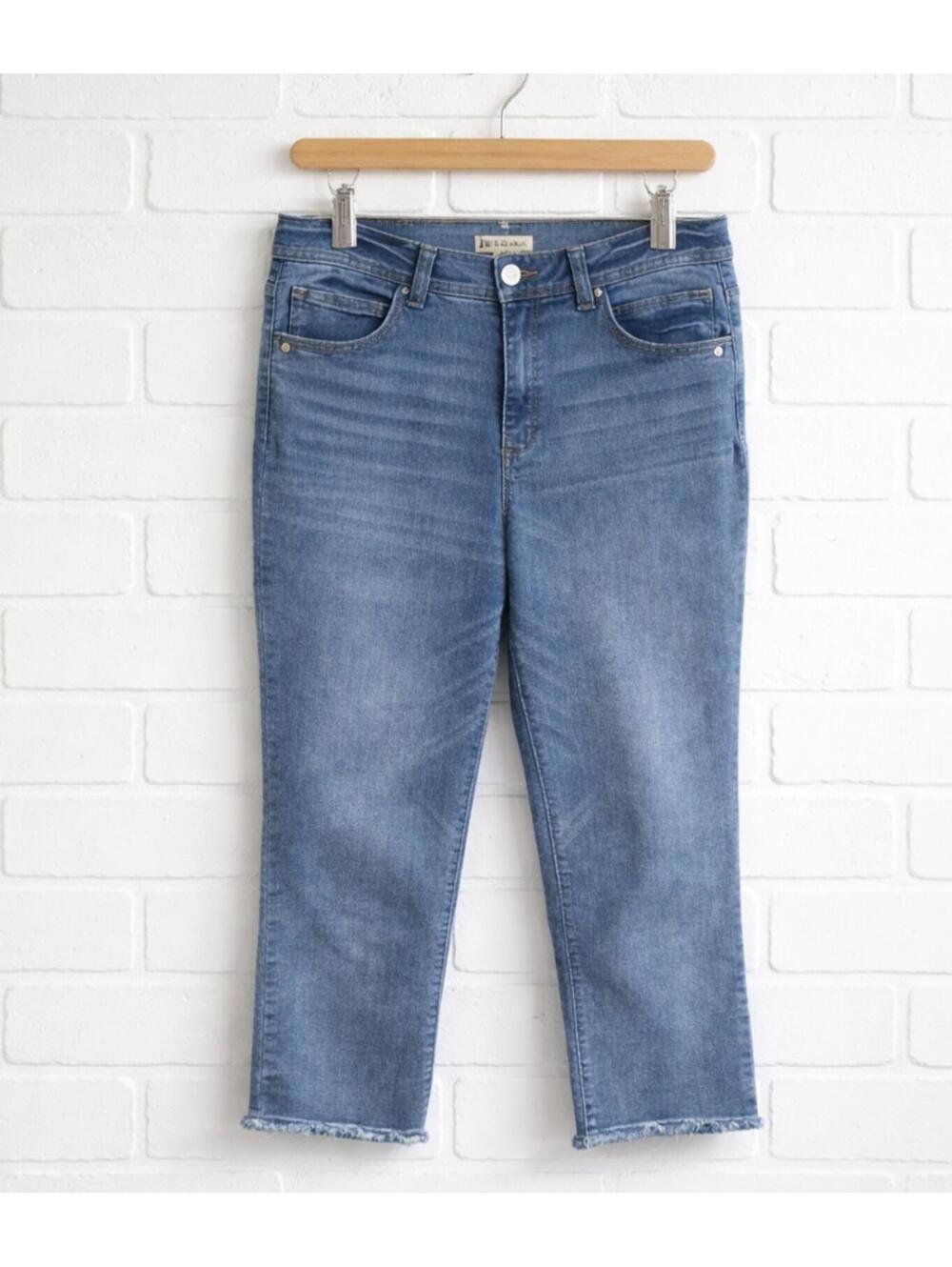 Democracy Women's Light Blue Denim Jeans eith frayed hem size 12